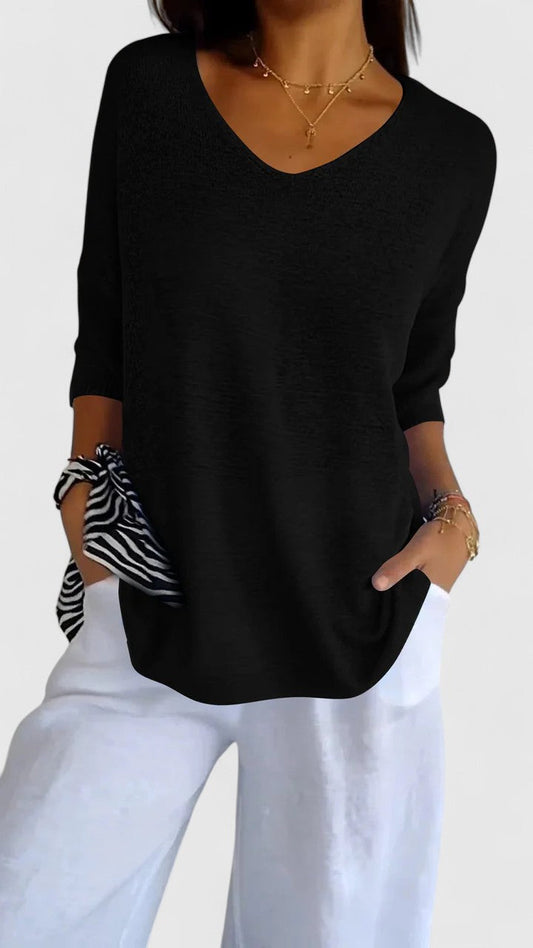 Alvia | City V-Neck Lightweight Silhouette Top
