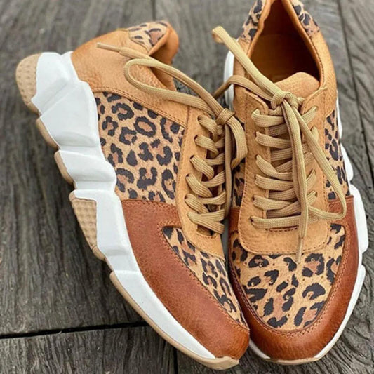 Deanna | Travel-Ready Cushioned Lightweight Comfort Sneaker