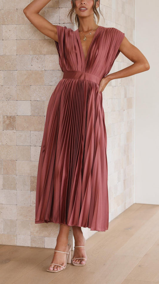 Presley | Weekend Pleated High-Waist Finish Dress