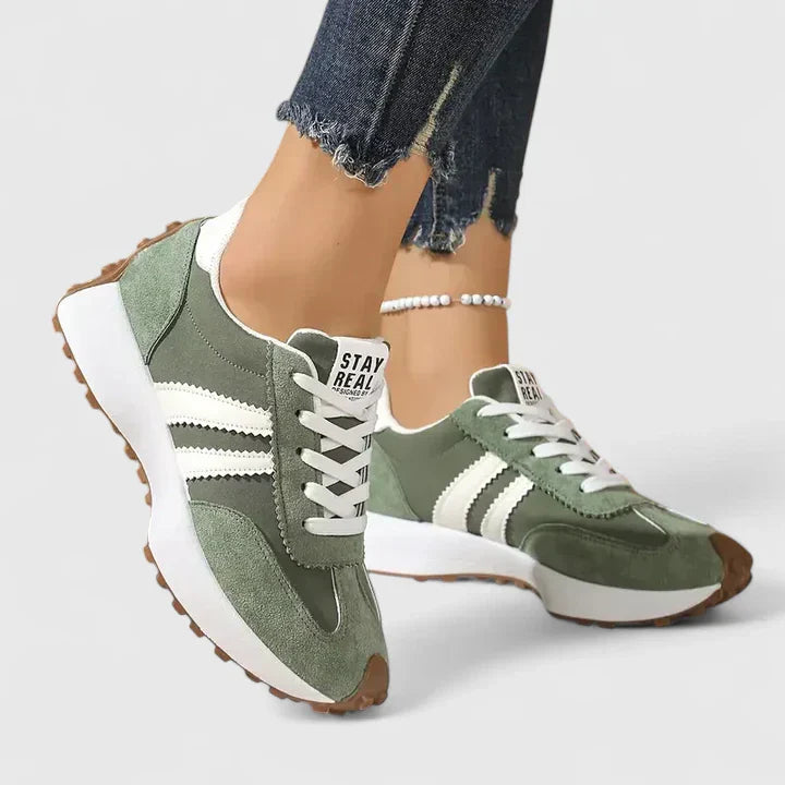 Gaetana | All-Day Retro Lace-Up Comfort Sneaker