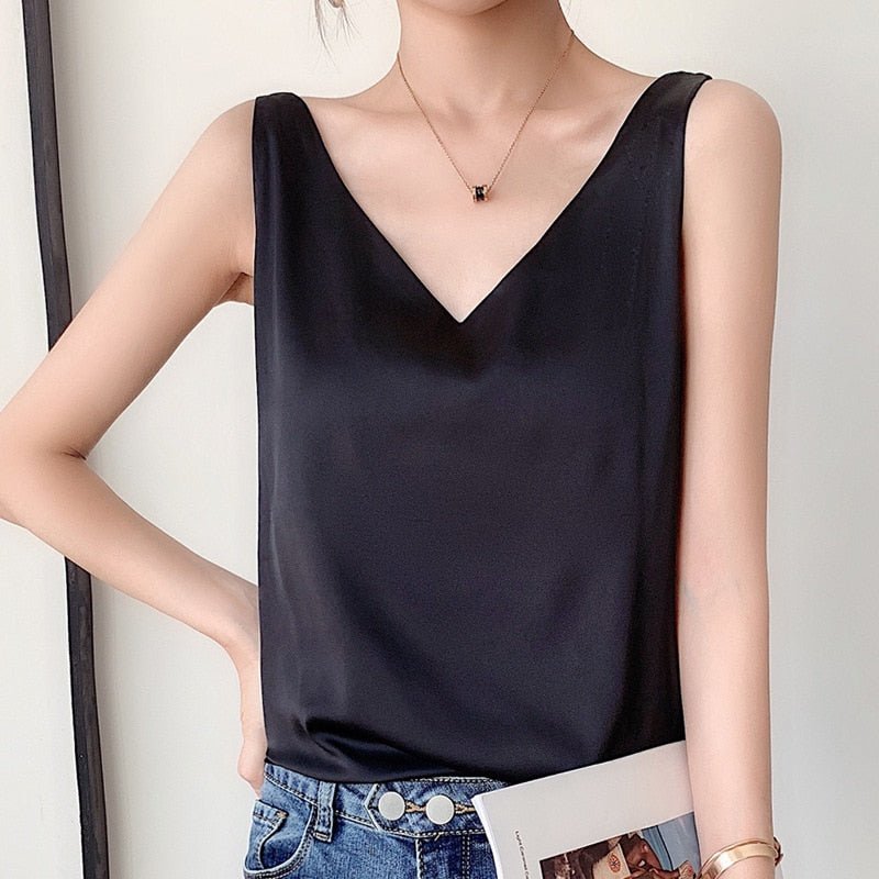 Zaylee | Warm-Weather Satin V-Neck Comfort Top