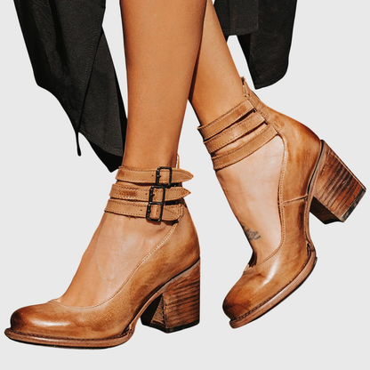 Emerenzia | Winter-Ready Buckle Support Boot