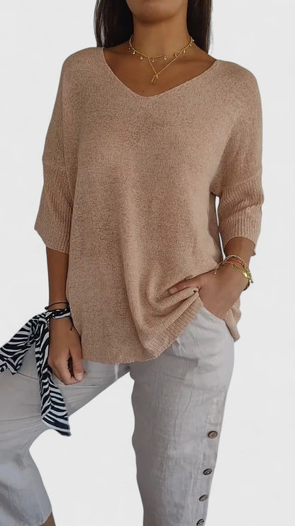 Alvia | City V-Neck Lightweight Silhouette Top