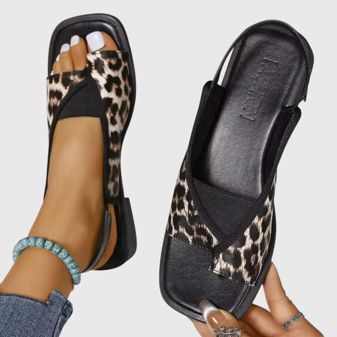 Quinn | Beach-Ready Summer Flat Fit Sandal