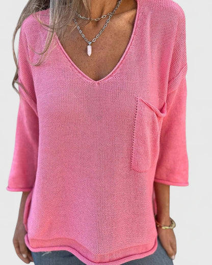 Andreina | Errand-Day V-Neck Lightweight Drape Top