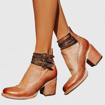 Emerenzia | Winter-Ready Buckle Support Boot