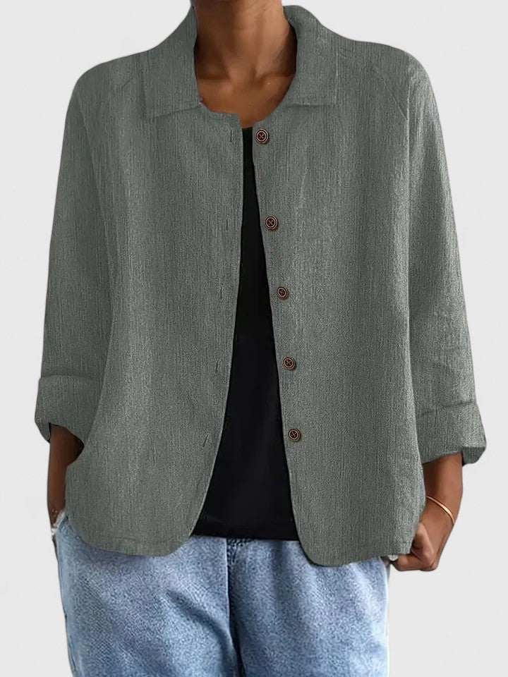 Amabilia | Errand-Day Lightweight Layered Silhouette Top