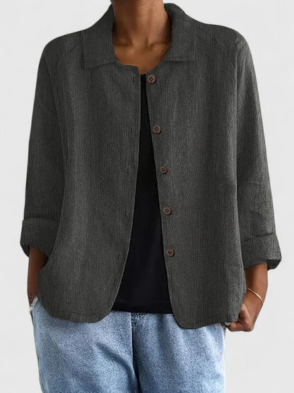Amabilia | Errand-Day Lightweight Layered Silhouette Top