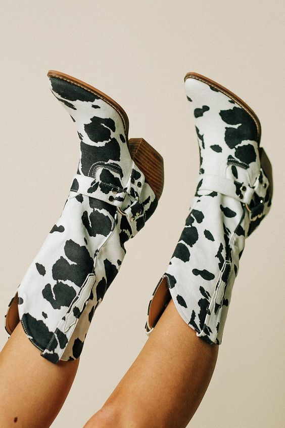 Amparo | Cold-Weather Western Cowhide-Print Comfort Boot