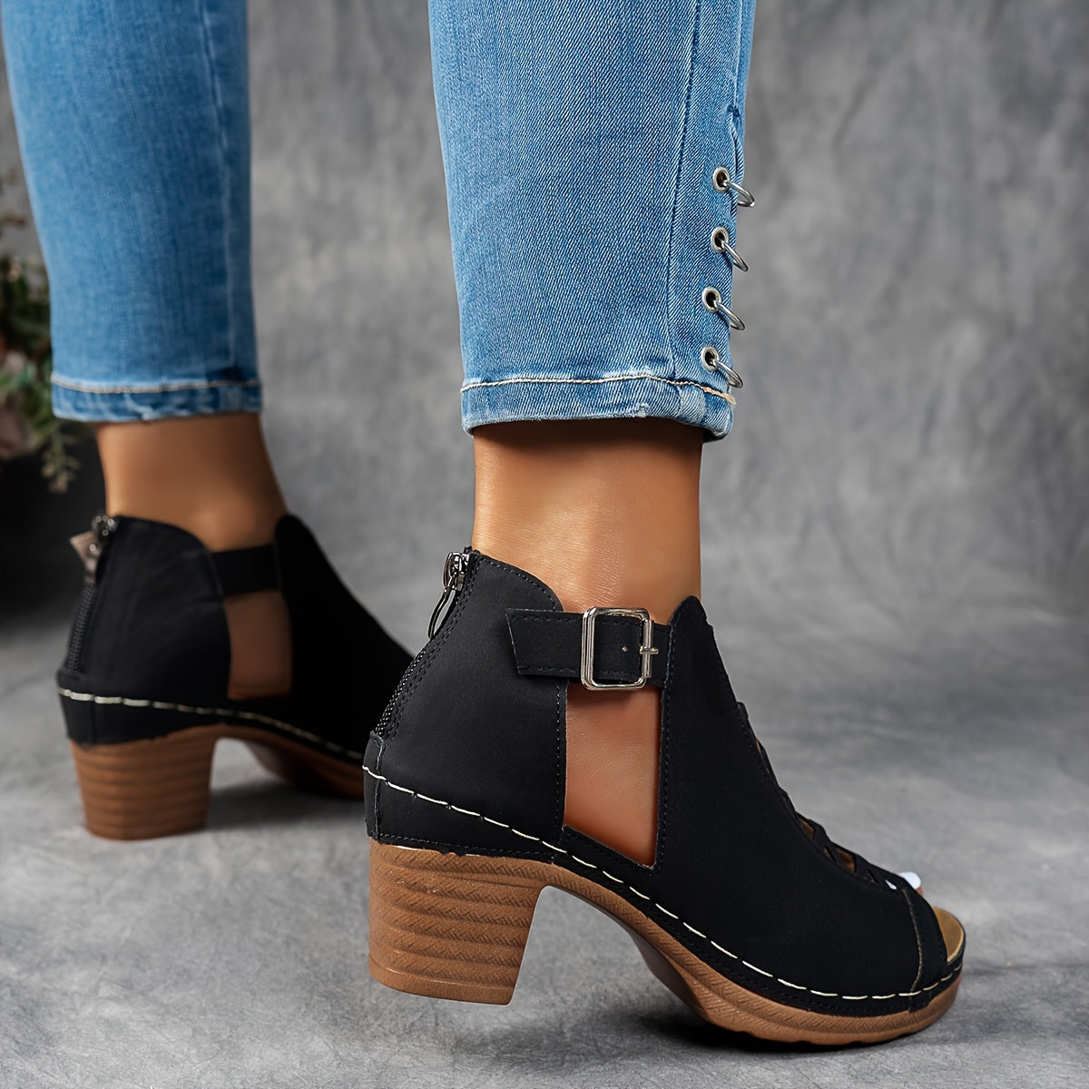 Adriana | Getaway Cushioned Adjustable Everyday Wear Sandal