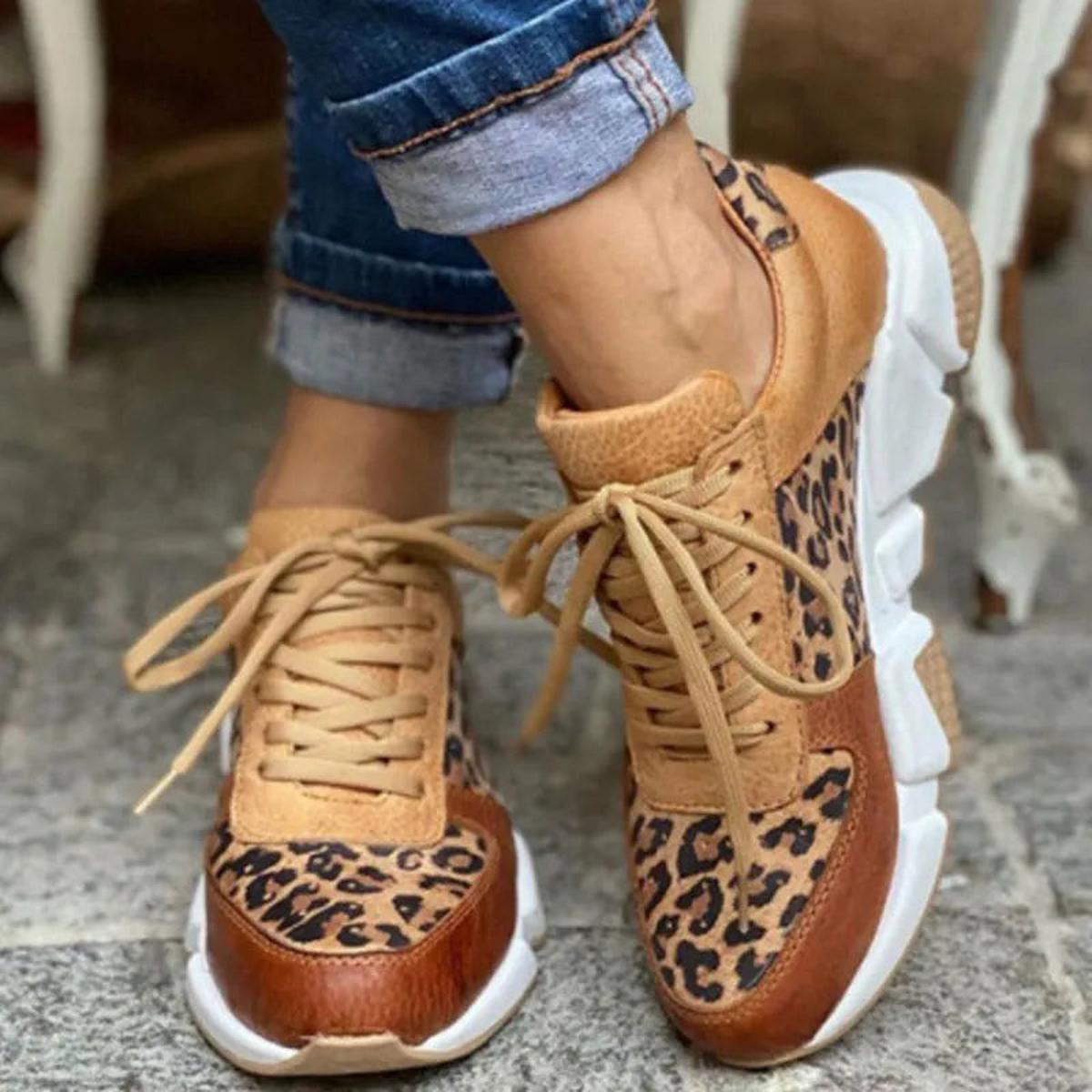 Deanna | Travel-Ready Cushioned Lightweight Comfort Sneaker