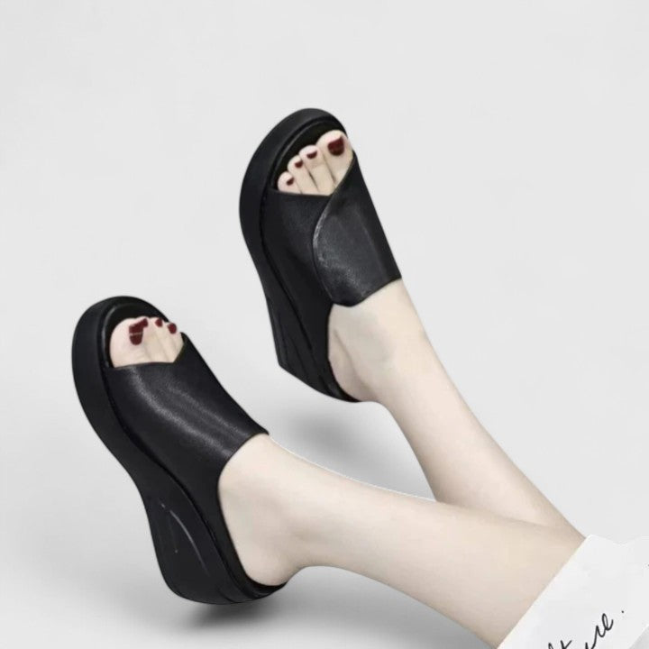 Carla | Holiday Orthopaedic Cushioned Everyday Wear Sandal