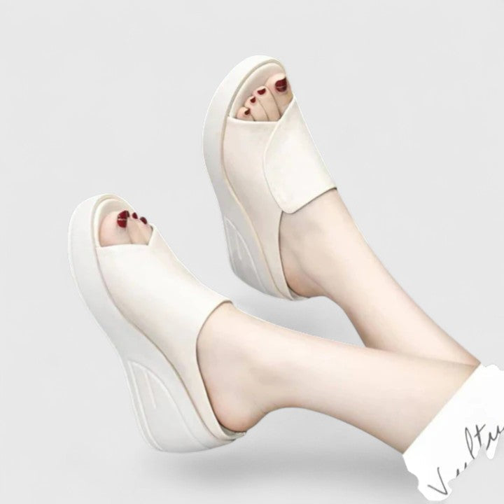 Carla | Holiday Orthopaedic Cushioned Everyday Wear Sandal