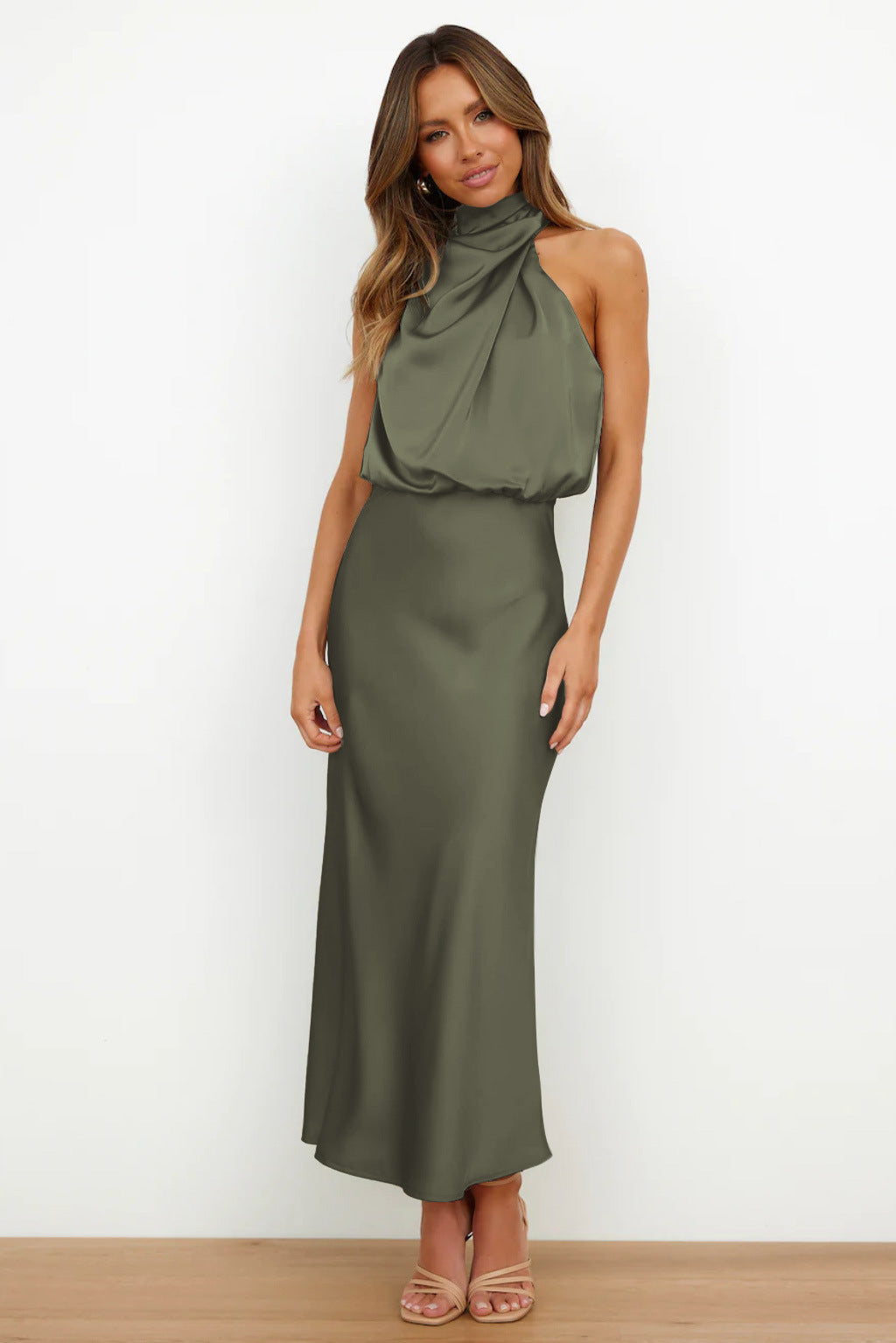 Bibiana | Brunch Halterneck Evening Silhouette Dress