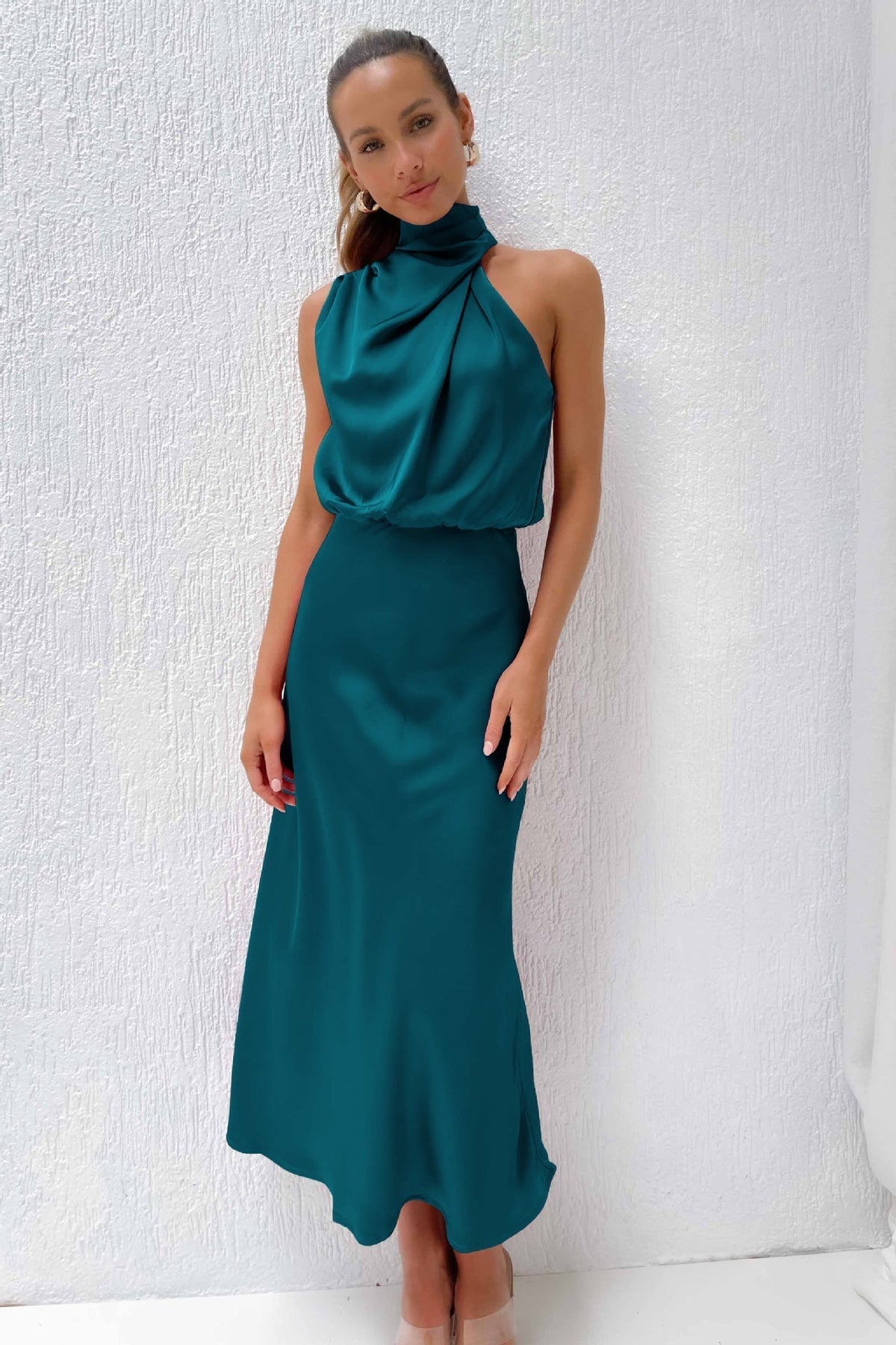 Bibiana | Brunch Halterneck Evening Silhouette Dress
