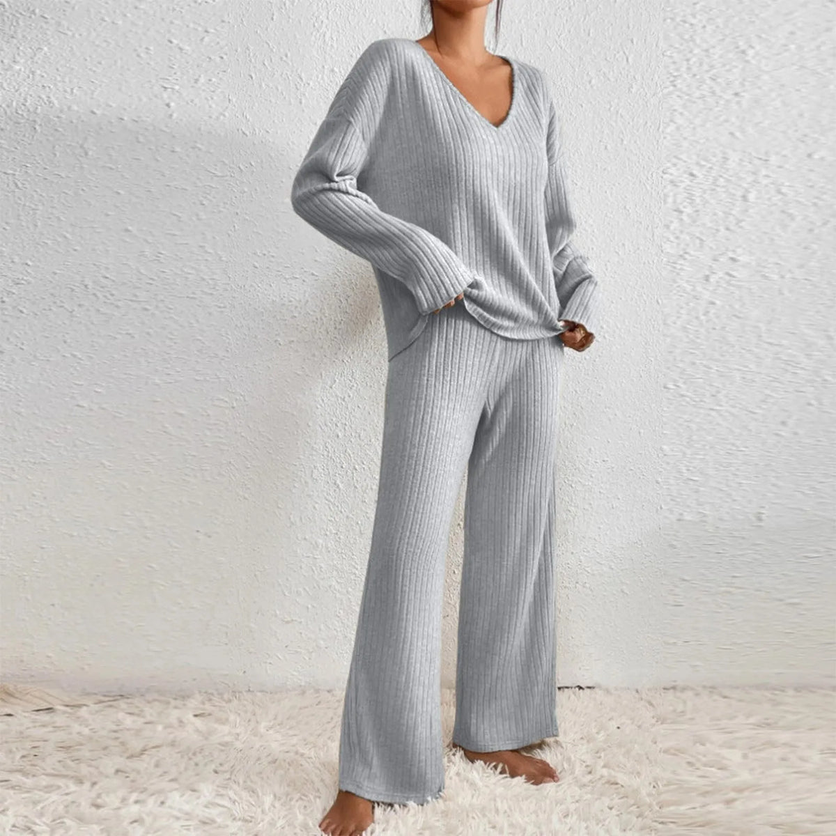 Nikolina | Weekend Knit V-Neck Comfort Set