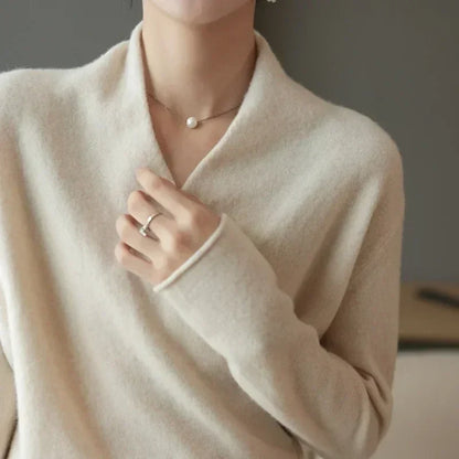 Cassandrina | Airy Wrap-Neck Summer Comfort Top