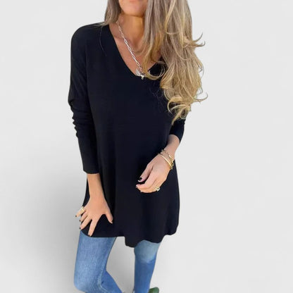 Angiola | Warm-Weather Oversized V-Neck Style Top