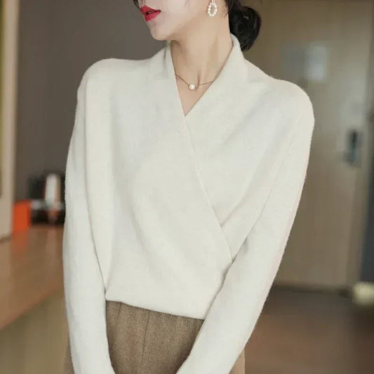 Cassandrina | Airy Wrap-Neck Summer Comfort Top