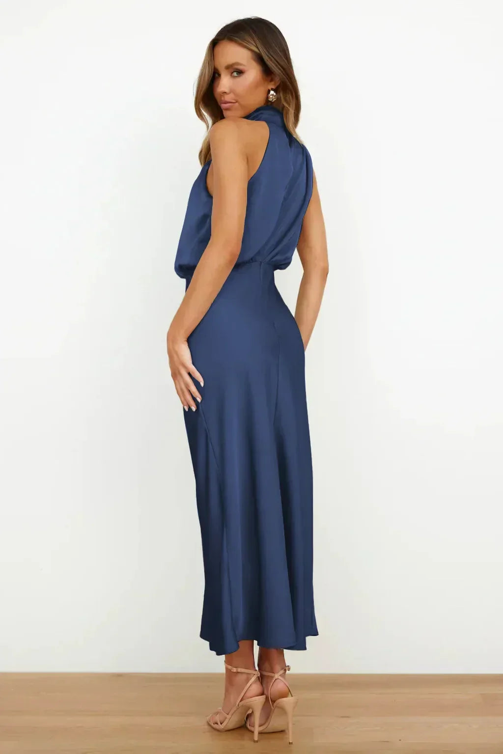 Bibiana | Brunch Halterneck Evening Silhouette Dress