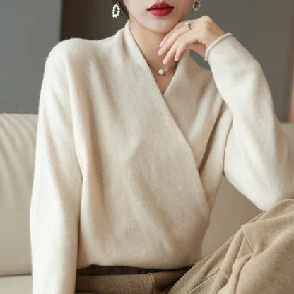 Cassandrina | Airy Wrap-Neck Summer Comfort Top