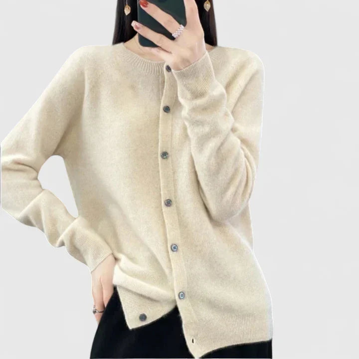 Lia | Office-Ready Softness Cardigan