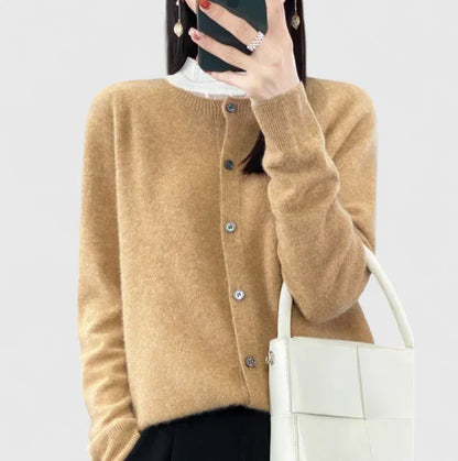 Lia | Office-Ready Softness Cardigan