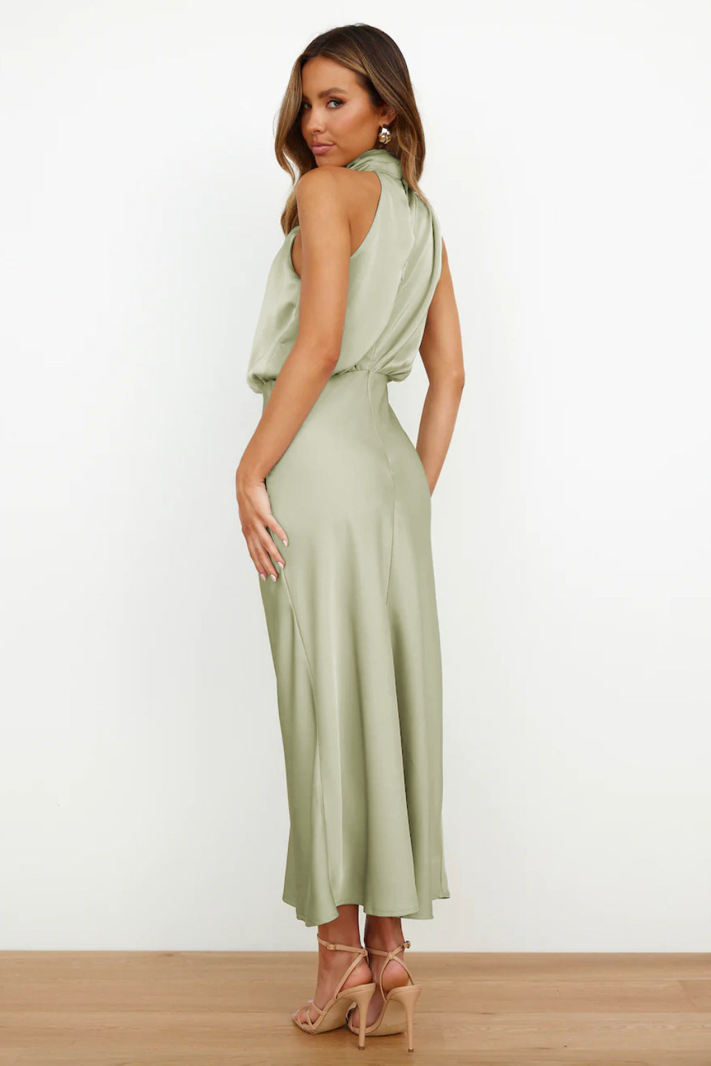 Bibiana | Brunch Halterneck Evening Silhouette Dress
