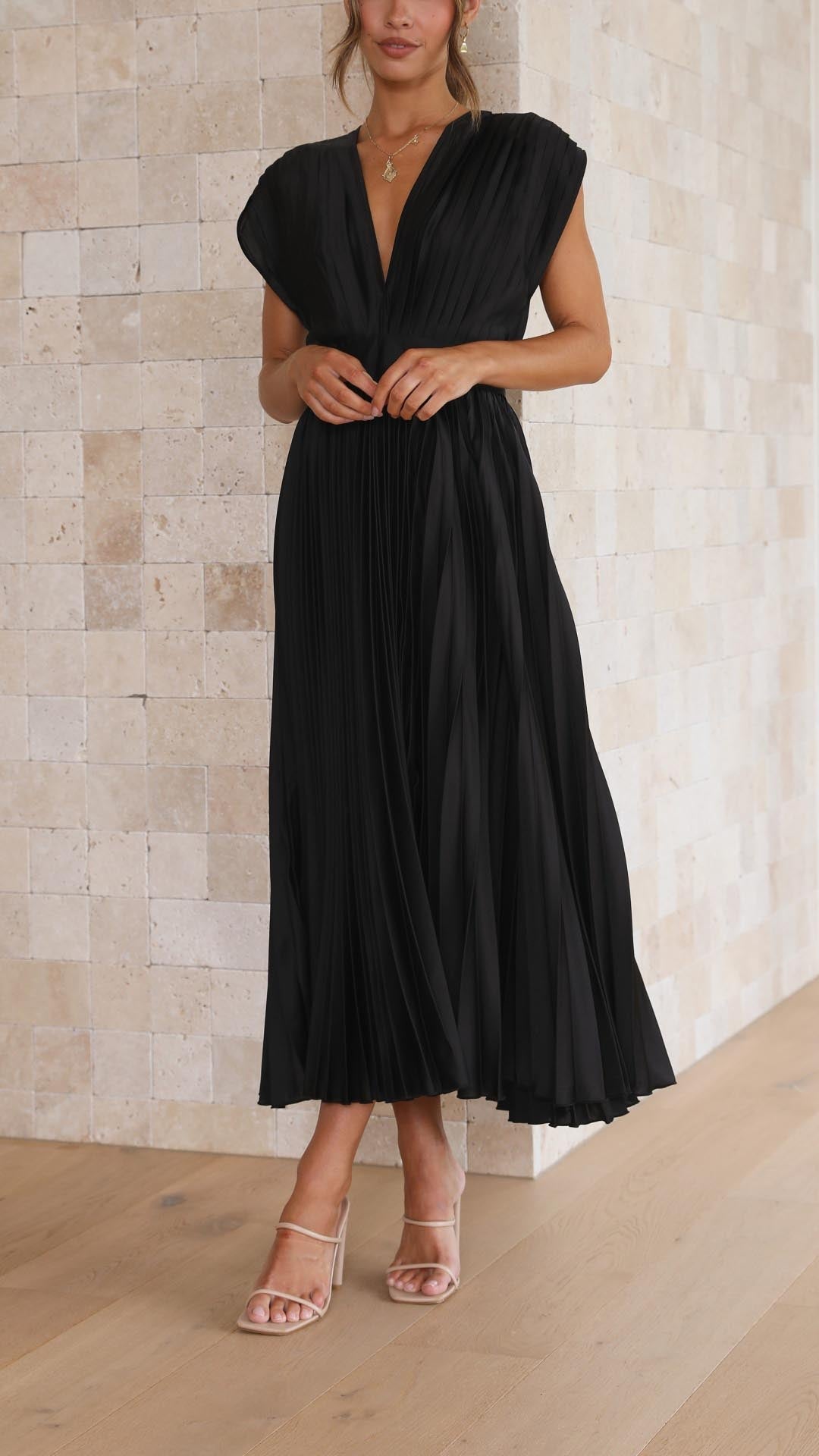 Presley | Weekend Pleated High-Waist Finish Dress