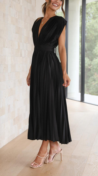 Presley | Weekend Pleated High-Waist Finish Dress