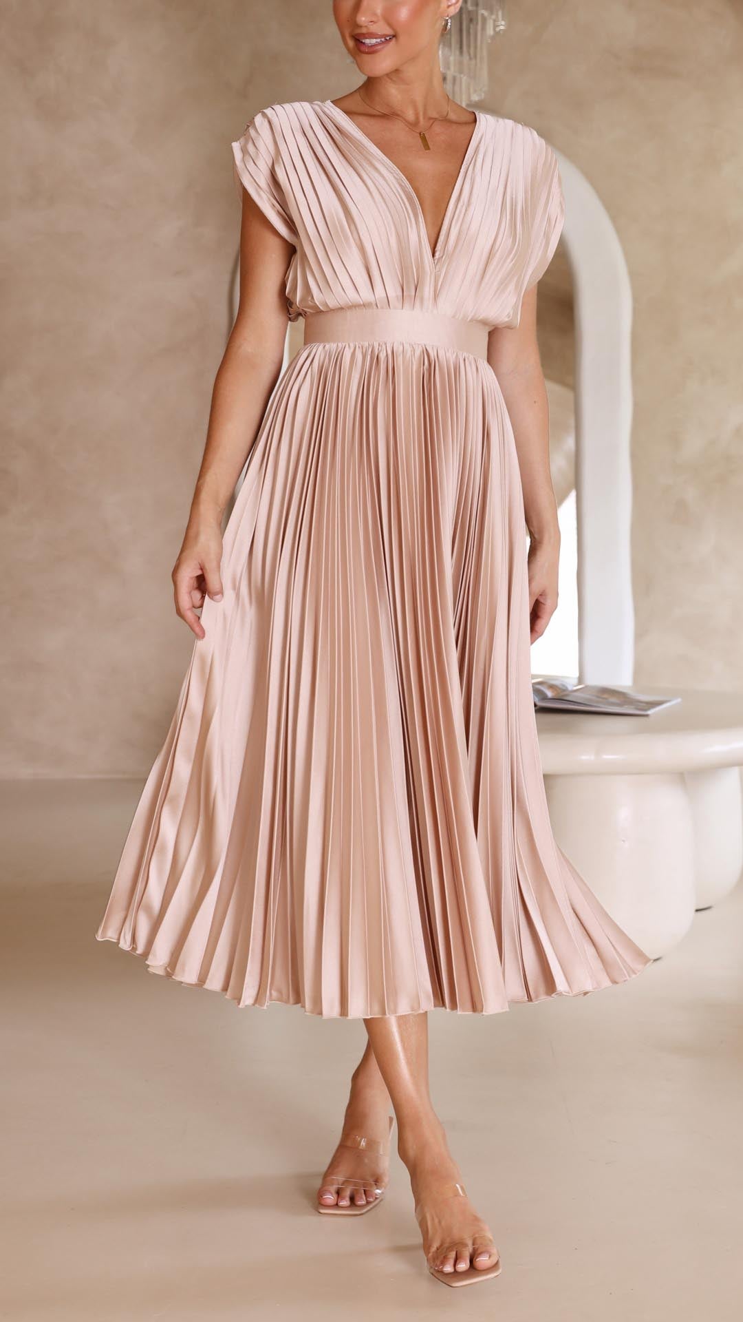 Presley | Weekend Pleated High-Waist Finish Dress
