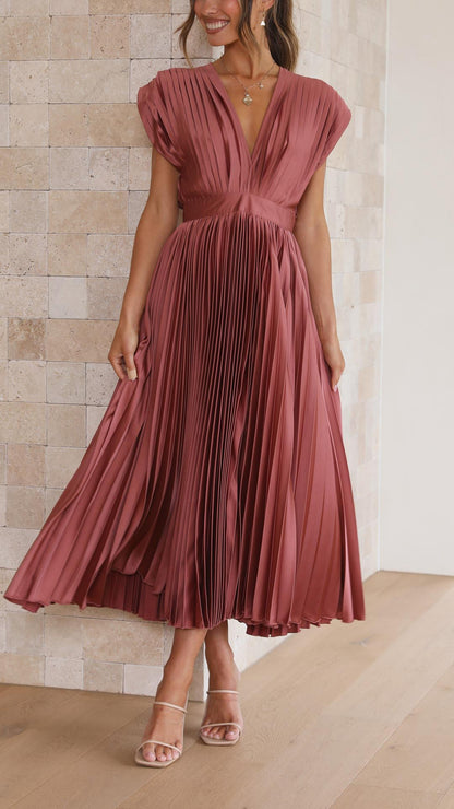 Presley | Weekend Pleated High-Waist Finish Dress