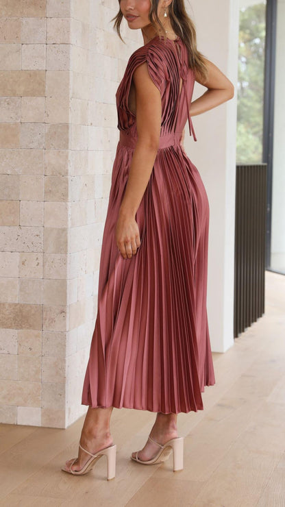 Presley | Weekend Pleated High-Waist Finish Dress