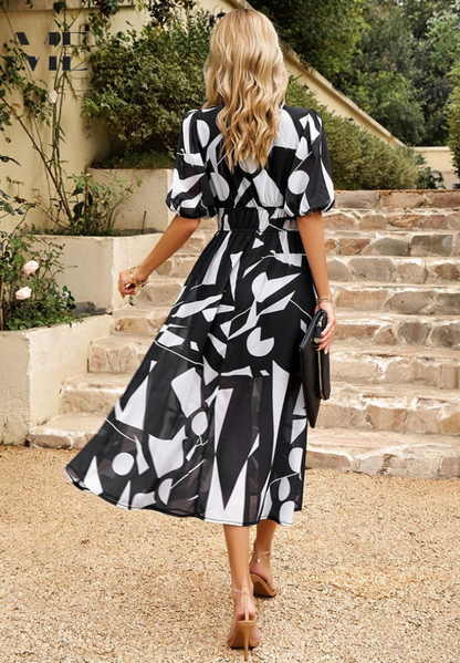 Blakely | Poolside Abstract Print Cut Dress