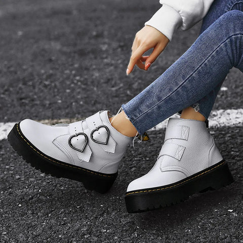 Dania | Commute-Ready Supportive Chunky Support Boot