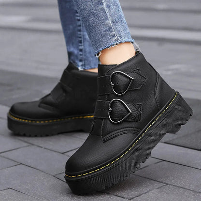 Dania | Commute-Ready Supportive Chunky Support Boot