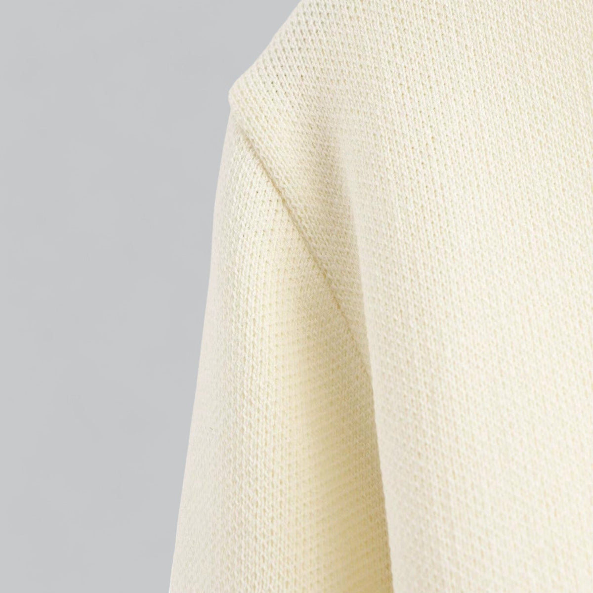 Tarquinietta | Weekend V-Neck Minimalist Warmth Cardigan