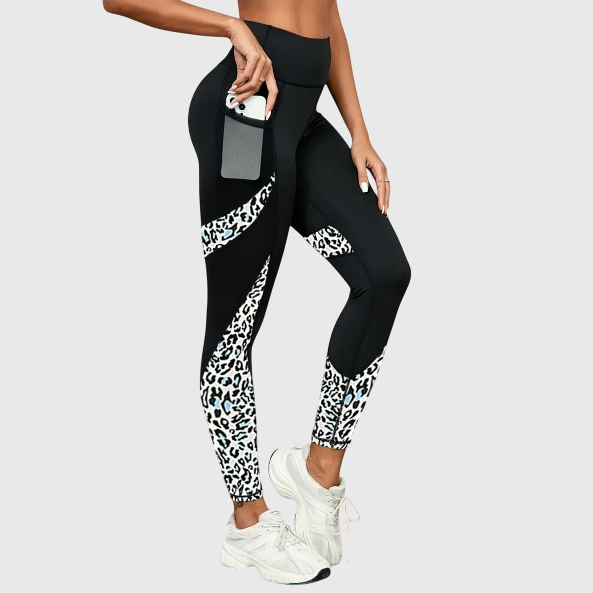 Saveria | Airy High-Waist Leopard Ease Pants