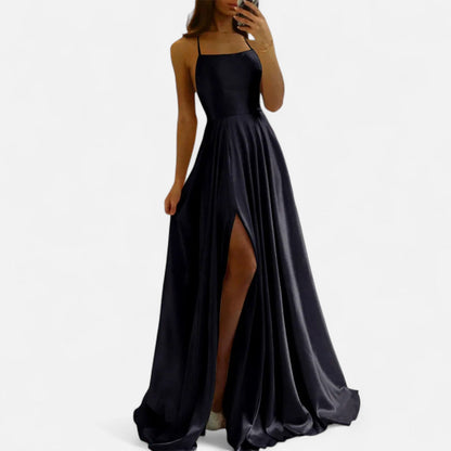 Dominga | Weekend Maxi Summer Cut Dress