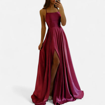 Dominga | Weekend Maxi Summer Cut Dress
