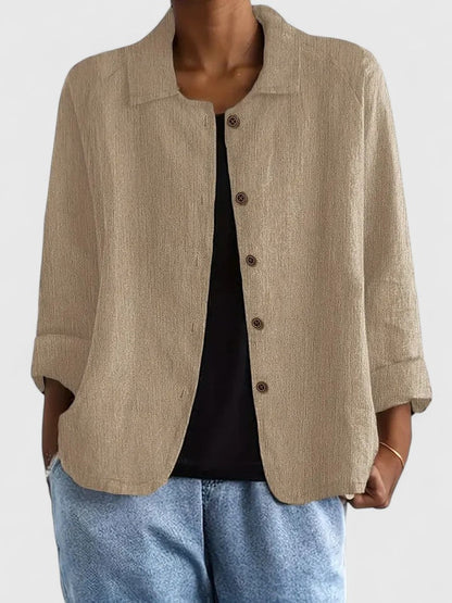 Amabilia | Errand-Day Lightweight Layered Silhouette Top