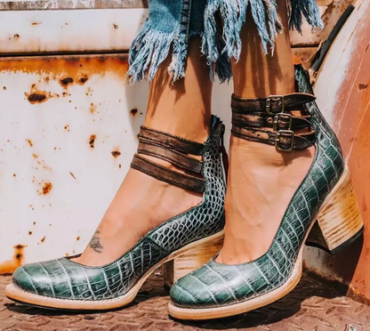 Parisa | All-Day Lightweight Grip Sandal