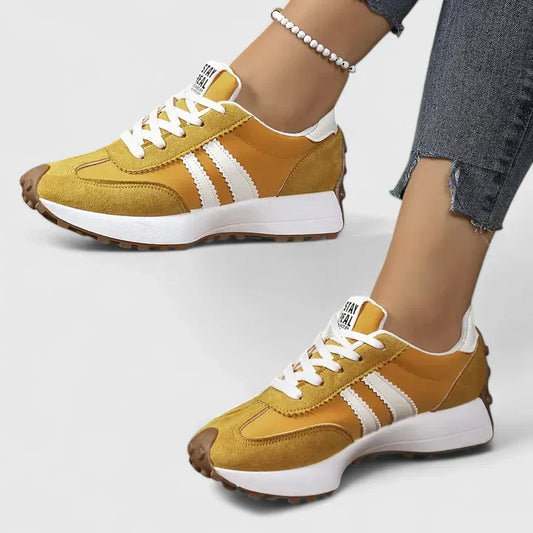 Gaetana | All-Day Retro Lace-Up Comfort Sneaker