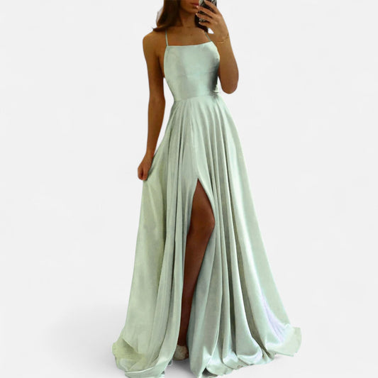 Dominga | Weekend Maxi Summer Cut Dress